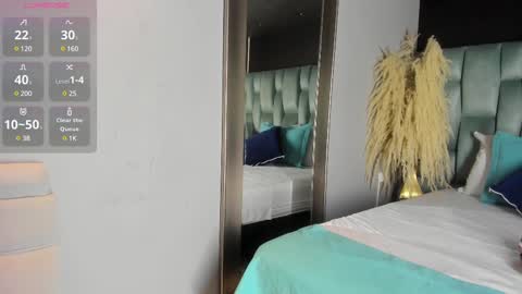 Emily online show from February 2025 11:22:02 AM