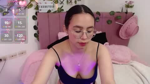 Criss online show from December 2025 01:43:01 AM