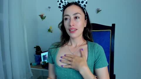 Amatista online show from February 2025 10:45:01 AM