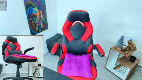  AMBAR  online show from September 2025 10:22:02 PM