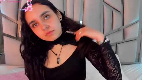   online show from January 2025 07:04:01 PM