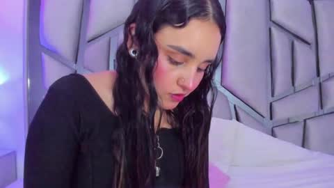   online show from February 2025 07:21:01 PM