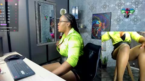 Snapshot of ambar_rose2 chatting on December 2024 01:24:02 PM ambar rose2 online show from December 2024 01:24:02 PM
