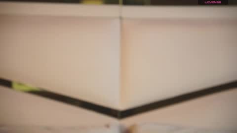 Snapshot of ambar_rosse25 chatting on September 2025 11:32:01 AM Julieta online show from September 2025 11:32:01 AM