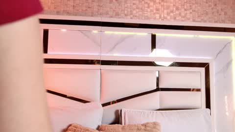 Snapshot of ambar_rosse25 chatting on October 2025 11:42:02 AM Julieta online show from October 2025 11:42:02 AM