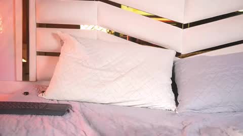 Julieta  online show from February 2026 11:33:01 AM