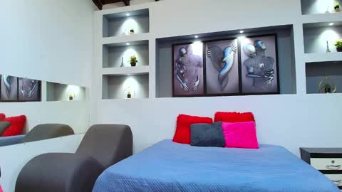 Ambar  online show from February 2025 12:47:02 PM