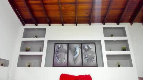 Ambar  online show from September 2025 12:39:01 PM