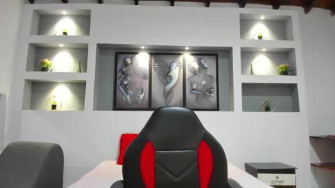 Ambar  online show from September 2025 12:40:01 PM