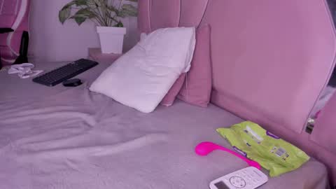 Snapshot of ambarasm chatting on November 2025 01:00:02 PM ambarasm online show from November 2025 01:00:02 PM