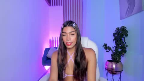 Ambar online show from February 2025 12:28:01 PM