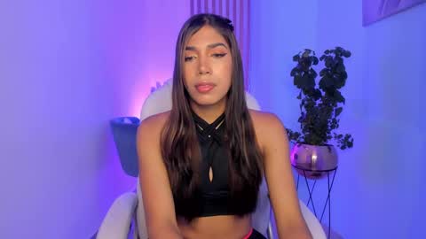 Ambar online show from February 2025 12:18:02 PM