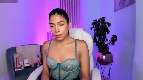 Ambar online show from February 2025 12:44:02 PM