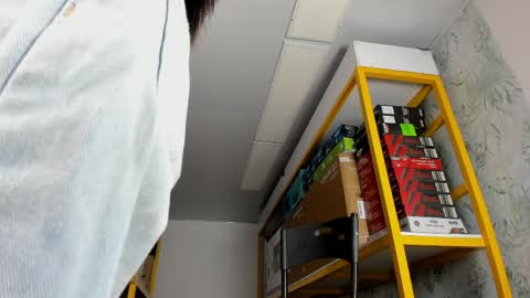 Ambarina  online show from April 2026 11:16:01 AM