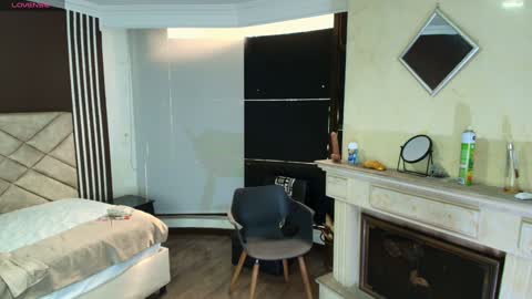 Ambar Ross online show from January 2025 07:20:02 PM