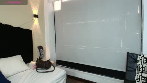 Ambar Ross online show from October 2025 07:14:02 PM