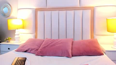 AmbarSantany  online show from December 2025 12:19:01 AM