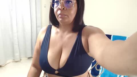  Amber Sofhia  online show from February 2025 02:27:02 AM