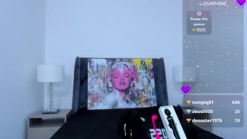 Amber  online show from December 2024 05:47:02 PM