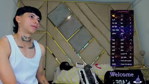 Amber  online show from November 2025 02:49:02 PM