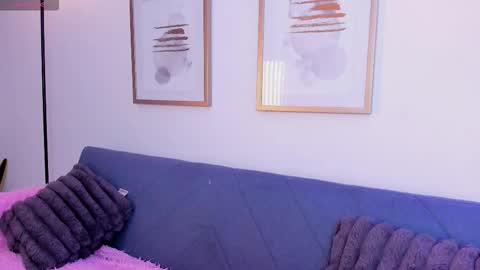 Amber  online show from October 2025 09:20:01 AM