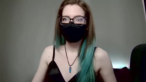 Amber non-nude model online show from March 2025 04:51:02 AM