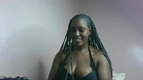 Snapshot of amber_cutie2 chatting on May 2026 02:05:01 AM amber_cutie2 online show from May 2026 02:05:01 AM