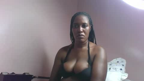 Snapshot of amber_cutie2 chatting on May 2026 04:13:02 PM amber_cutie2 online show from May 2026 04:13:02 PM