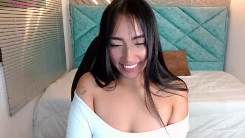 Snapshot of amber_morgan1 chatting on December 2024 01:11:02 AM Amber online show from December 2024 01:11:02 AM