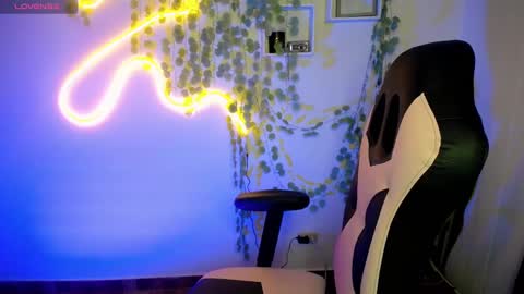 Snapshot of amber_morgan1 chatting on January 2025 10:08:02 AM Amber online show from January 2025 10:08:02 AM