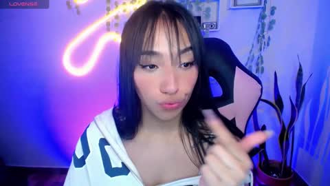 Snapshot of amber_morgan1 chatting on February 2025 02:23:01 PM Amber online show from February 2025 02:23:01 PM