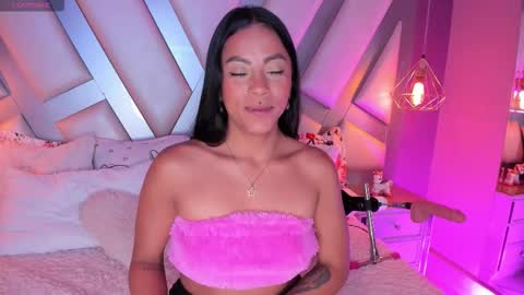 Snapshot of amber_villalobos chatting on September 2025 05:34:01 AM Tell me Amber online show from September 2025 05:34:01 AM