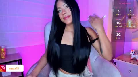 Snapshot of amber_villalobos chatting on October 2025 04:44:02 AM Tell me Amber online show from October 2025 04:44:02 AM