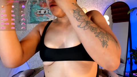 Amber Collins online show from January 2025 10:30:01 AM