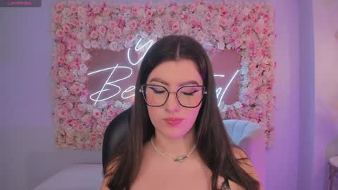 Amber  online show from January 2025 07:49:01 PM