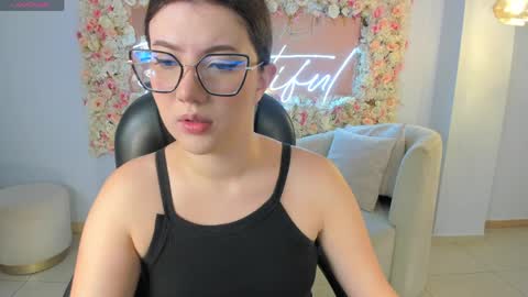 Amber  online show from April 2026 05:18:01 PM