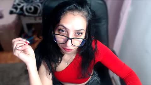 amberfox735 online show from December 2025 06:41:01 AM