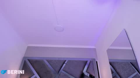 Amber  online show from January 2025 05:48:01 PM