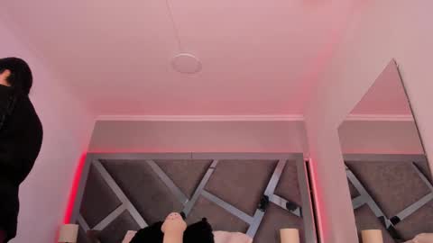 Amber  online show from February 2025 11:40:02 AM