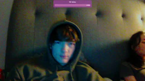 Snapshot of amberispurple chatting on December 2024 02:40:01 AM AmberIsPurple online show from December 2024 02:40:01 AM