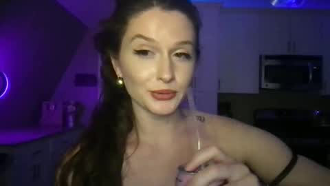 Snapshot of amberkinsley chatting on April 2026 07:45:01 AM amberkinsley online show from April 2026 07:45:01 AM