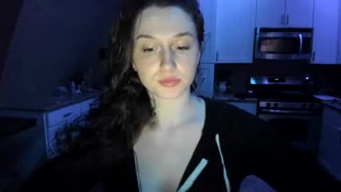 Snapshot of amberkinsley chatting on May 2026 06:08:01 AM amberkinsley online show from May 2026 06:08:01 AM