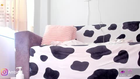 Amber online show from December 2024 02:28:01 PM