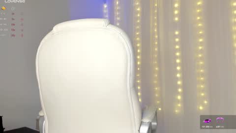 Amber online show from December 2024 02:42:02 PM