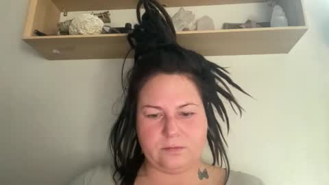 Snapshot of ambermoss7 chatting on November 2025 08:31:01 PM ambermoss7 online show from November 2025 08:31:01 PM