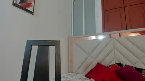 amberqueenx1 online show from March 2026 12:11:01 PM