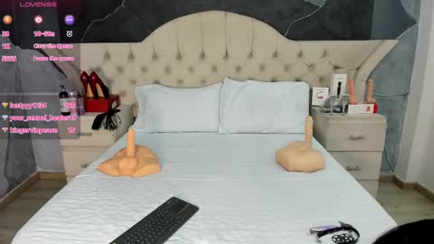 Amber Grey online show from September 2025 02:51:02 PM