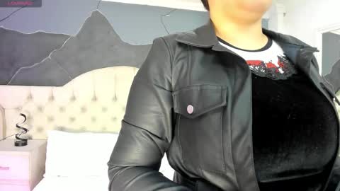 Amber Grey online show from September 2025 12:29:01 PM