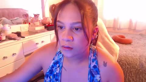 Amber  online show from February 2025 12:33:02 PM