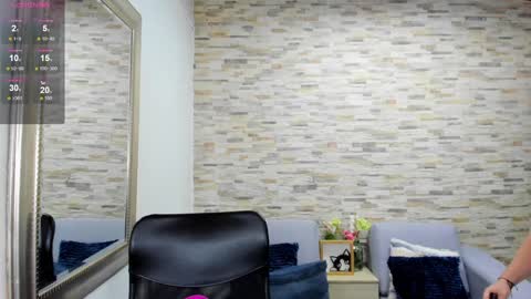 Amber online show from January 2025 10:18:02 AM